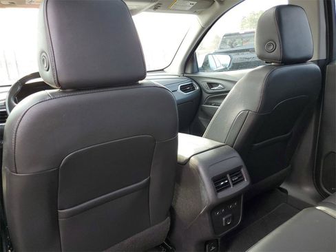 Used 2022 Chevrolet Equinox Premier image 30