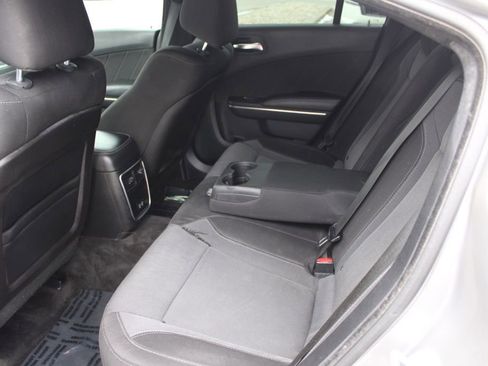 Used 2016 Dodge Charger SXT image 24