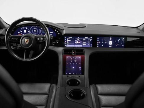 Certified 2023 Porsche Taycan image 31