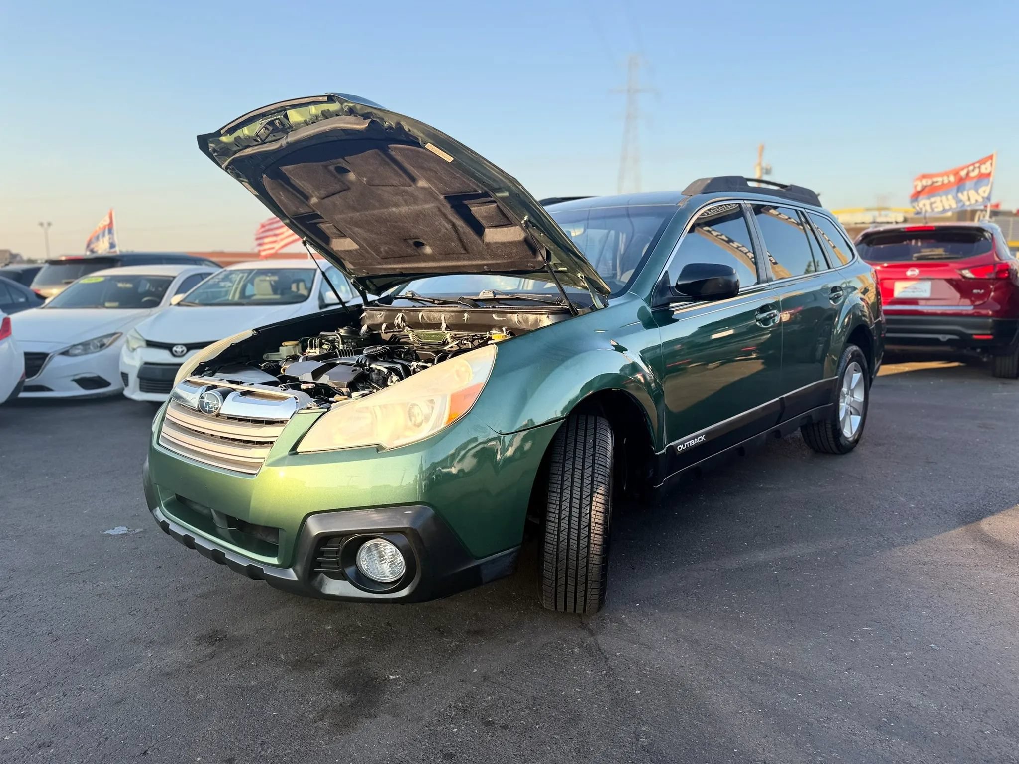 Used 2014 Subaru Outback 2.5i w/ Alloy Wheel Package AWD/4WD image 8