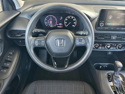 Used 2024 Honda HR-V LX image 14