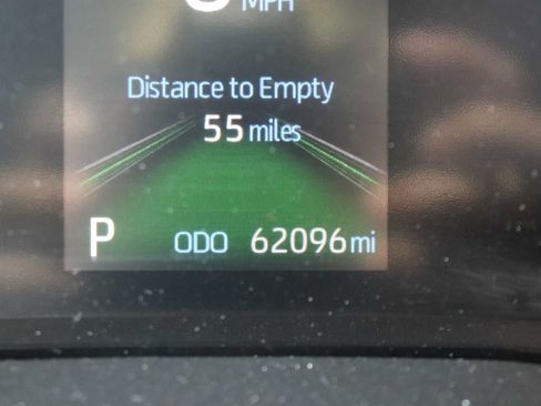 Used 2022 Toyota Sienna XLE w/ XLE Plus Package AWD/4WD image 11