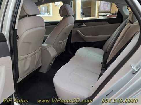 Used 2016 Hyundai Sonata SE image 16