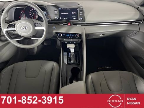 Used 2023 Hyundai Elantra SEL w/ Cargo Package image 2