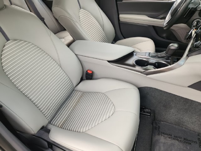 Used 2023 Toyota Camry SE FWD image 10