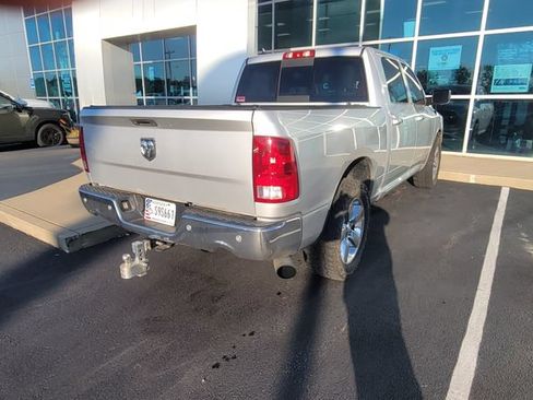 Used 2016 RAM 1500 Big Horn AWD/4WD image 3