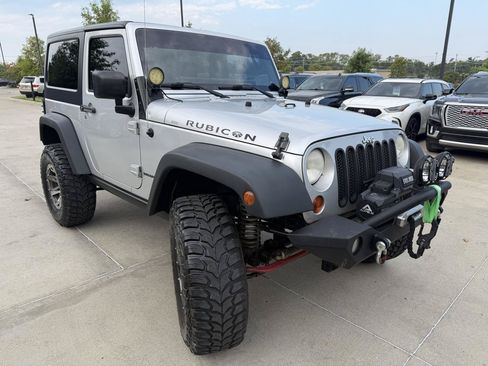 Used 2010 Jeep Wrangler Rubicon w/ Dual Top Group AWD/4WD image 3