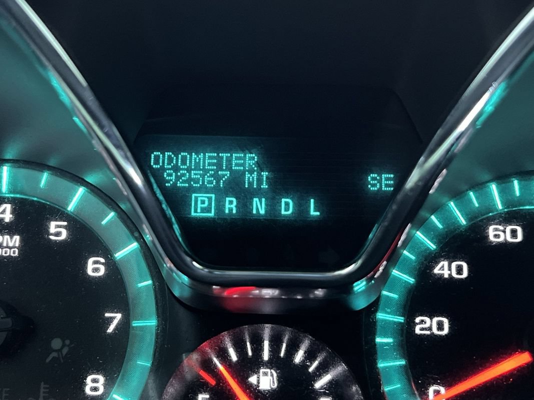 Used 2017 Chevrolet Traverse LT w/ Style and Technology Package FWD image 16