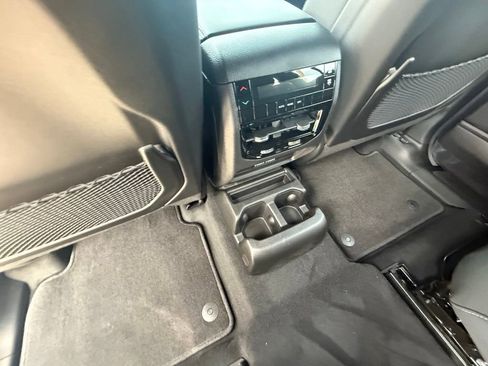 New 2025 Jeep Grand Cherokee L Laredo image 38