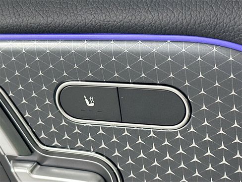 Certified 2025 Mercedes-Benz GLB 250 image 20