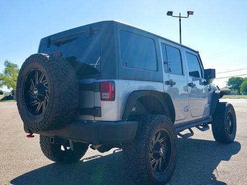 Used 2014 Jeep Wrangler Unlimited Sport w/ Quick Order Package 24S image 9