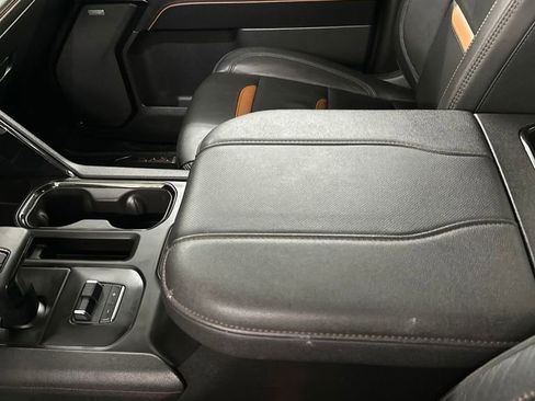 Used 2024 GMC Sierra 1500 AT4 w/ Technology Package image 22