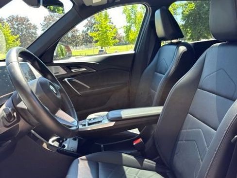 Used 2024 BMW X1 xDrive28i w/ Premium Package AWD/4WD image 12