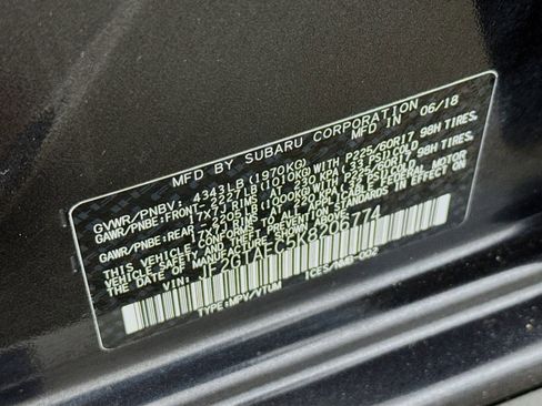 Used 2019 Subaru Crosstrek 2.0i Premium w/ Eyesight System image 24