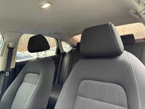 Used 2022 Honda Civic LX image 15
