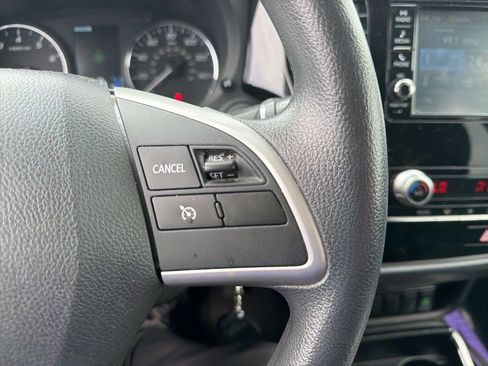 Used 2020 Mitsubishi Outlander ES AWD/4WD image 20