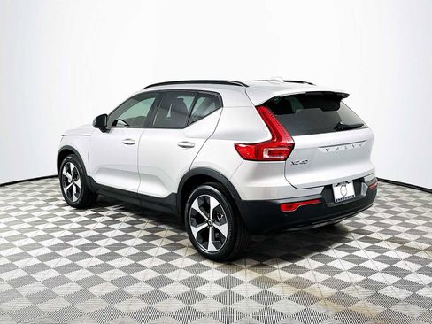Used 2025 Volvo XC40 B5 Plus w/ Protection Package image 5