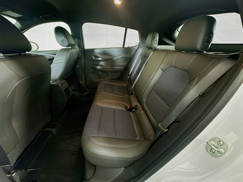 Used 2024 Buick Envista Preferred w/ Convenience I Package image 28