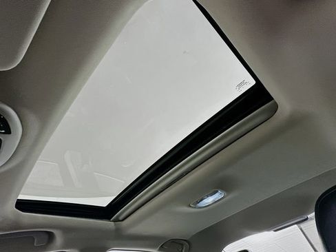 Used 2022 Subaru Legacy Limited XT image 24