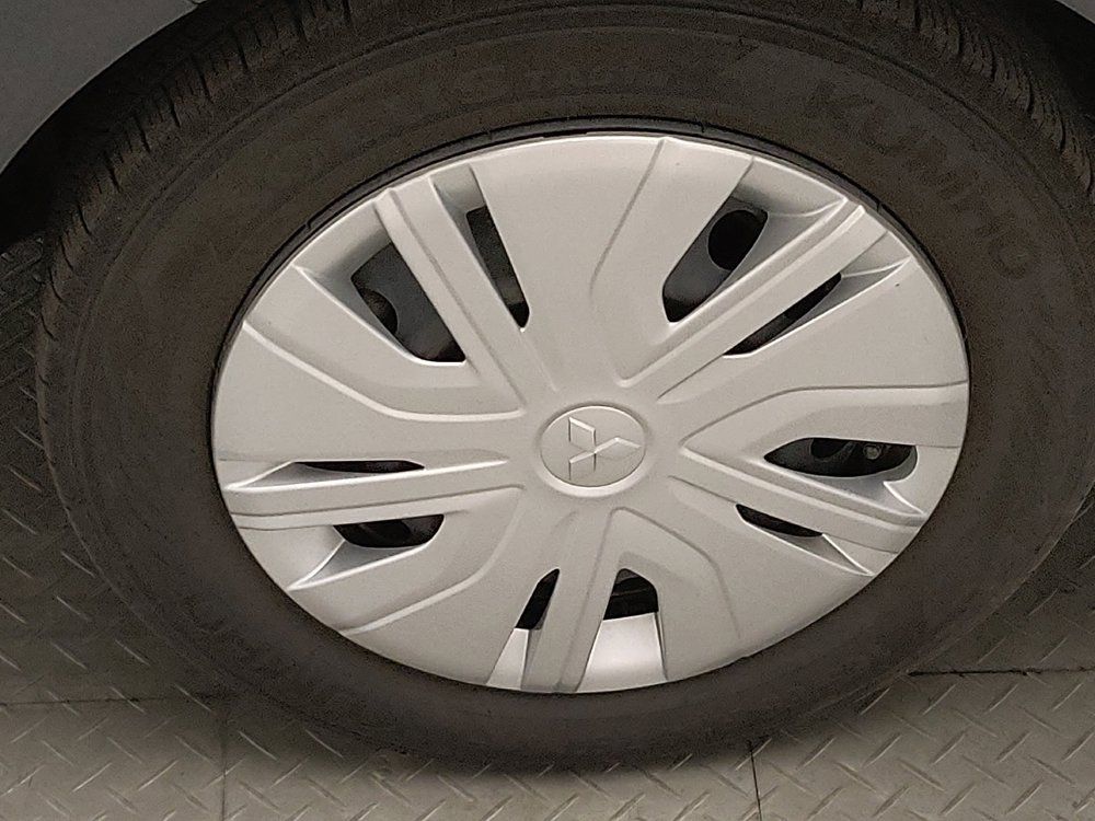 Used 2024 Mitsubishi Mirage ES FWD image 31