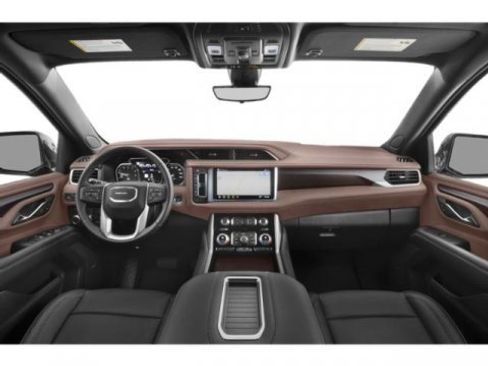 Certified 2021 GMC Yukon Denali w/ Denali Premium Package image 12