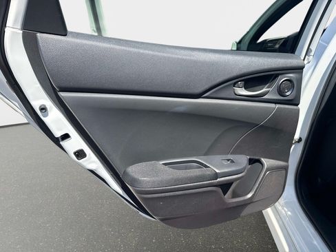 Used 2020 Honda Civic EX image 11