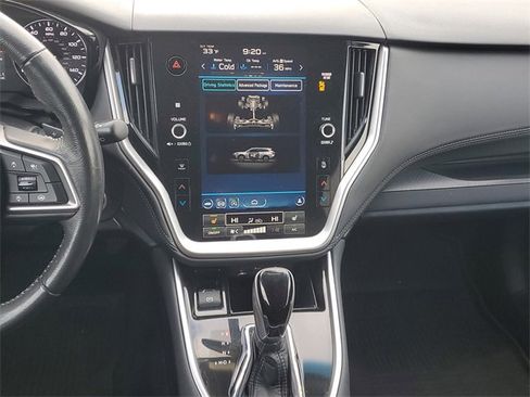 Used 2022 Subaru Outback Premium image 15
