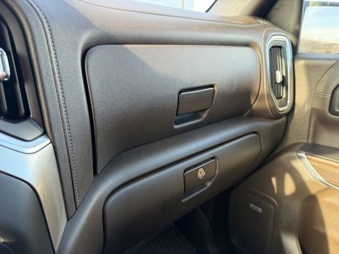 Used 2021 Chevrolet Silverado 1500 RST w/ Convenience Package II image 18