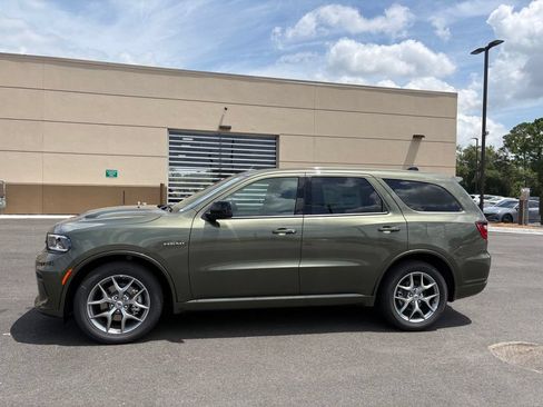 New 2026 Dodge Durango GT w/ Trailer Tow Group IV AWD/4WD image 2