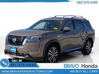 Used 2023 Nissan Pathfinder Platinum