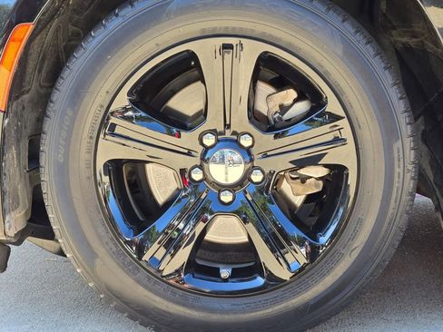 Used 2022 Dodge Charger SXT RWD image 12
