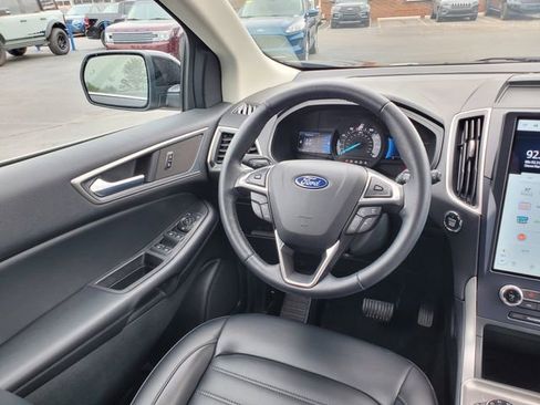 Used 2024 Ford Edge SEL w/ Convenience Package AWD/4WD image 7