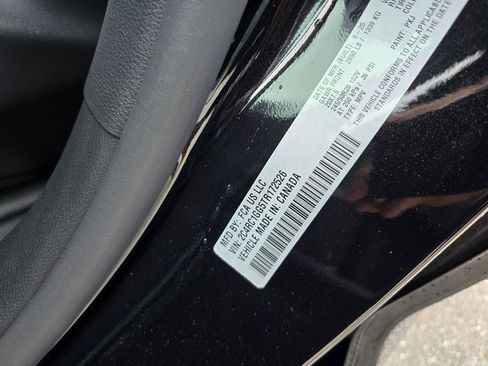 New 2026 Chrysler Pacifica Limited w/ S Appearance Package image 14