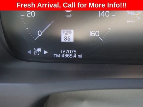 Used 2020 Volvo XC90 T6 Momentum AWD/4WD image 43