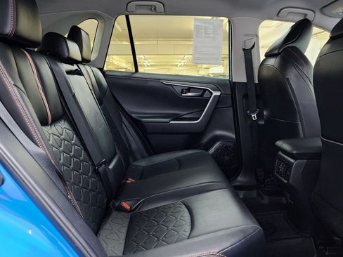 Used 2021 Toyota RAV4 Adventure AWD/4WD image 20