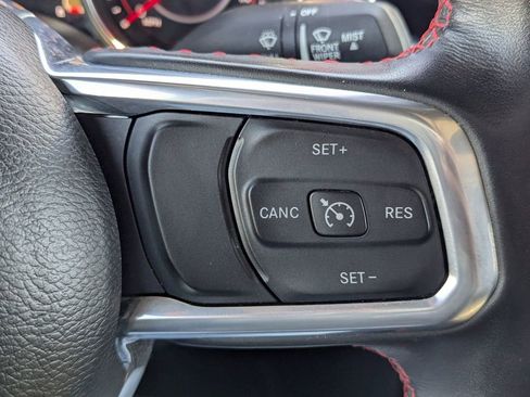 Used 2022 Jeep Gladiator Rubicon w/ Cold Weather Group image 27