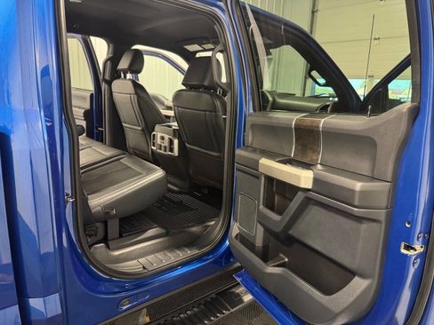 Used 2022 Ford F250 Lariat image 24