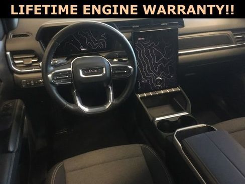 Used 2025 GMC Terrain Elevation image 3