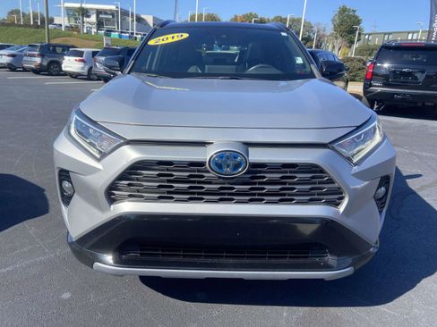 Used 2019 Toyota RAV4 XSE image 2