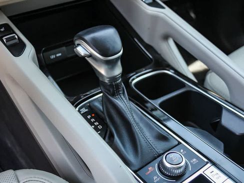 Used 2020 Kia Telluride S AWD/4WD image 21
