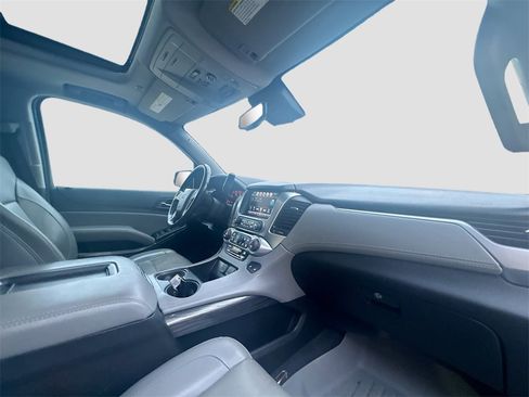 Used 2020 Chevrolet Tahoe LT image 30