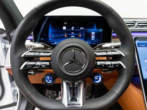 Used 2025 Mercedes-Benz S 63 AMG S w/ Rear Seat Package image 19