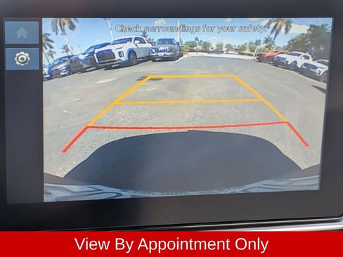 Used 2025 Hyundai Venue SEL FWD image 18