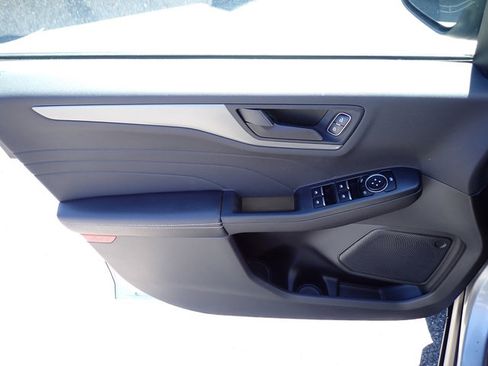 Used 2023 Ford Escape Active AWD/4WD image 19