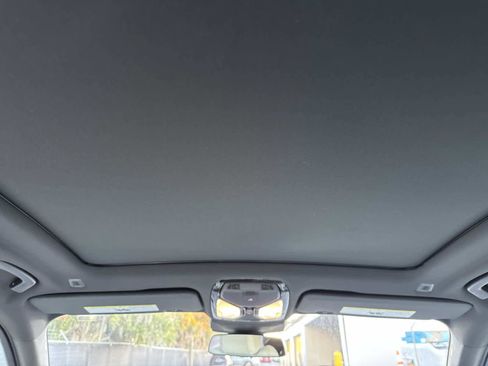 New 2026 BMW X5 sDrive40i w/ Premium Package image 18