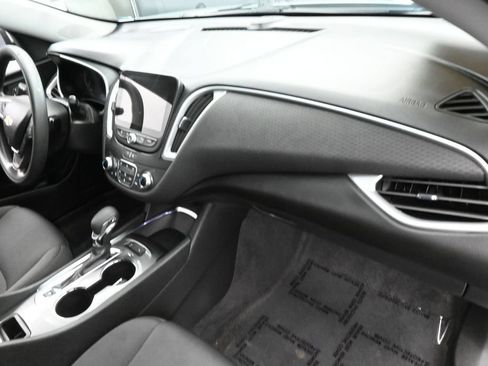 Used 2024 Chevrolet Malibu LT FWD image 42