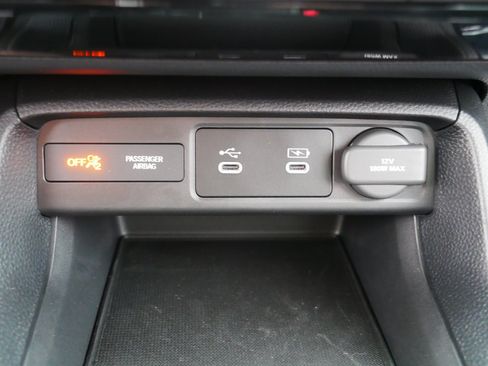Used 2025 Honda Civic Sport image 29