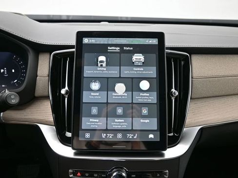 New 2026 Volvo XC90 B6 Ultra w/ Protection Package AWD/4WD image 17
