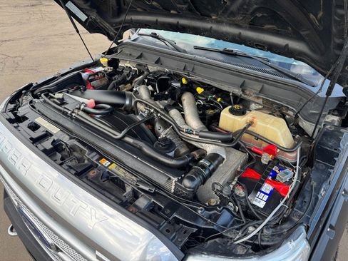 Used 2014 Ford F350 Platinum w/ Platinum Package image 23