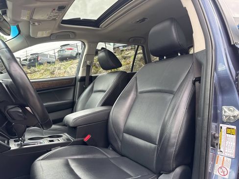 Used 2018 Subaru Outback 2.5i Limited AWD/4WD image 15